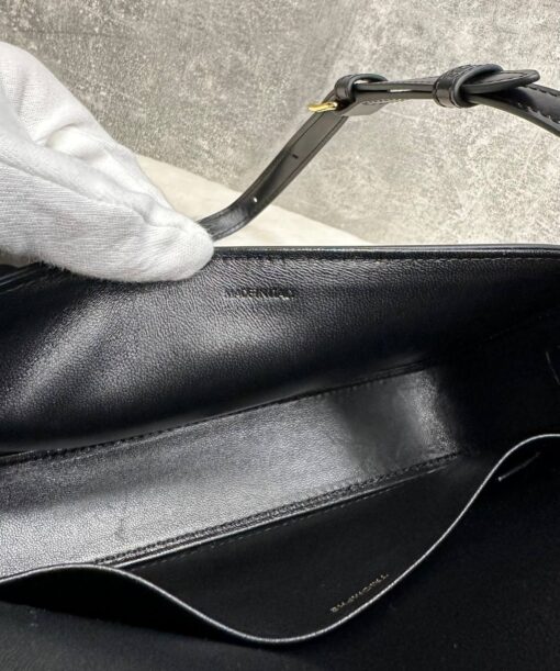 Женская сумочка на плечо Celine Claude Triomphe чёрная премиум-люкс 20/10/4 см - фото 6