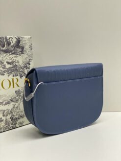 Женская кожаная сумка Dior Bobby синяя 23/17/7 см коллекция 2021-2022