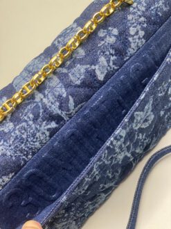 Женская тканевая сумка Dior синяя с цветочным рисунком 28/15/9 см