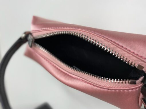 Женская сумка-клатч Alexander Wang тканевая розовая 17/10/6 см - фото 2
