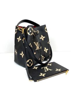 Женская сумка Louis Vuitton NeoNoe Premium 25-25/17 см чёрная с кошельком - фото 4