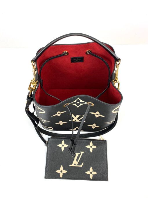 Женская сумка Louis Vuitton NeoNoe Premium 25-25/17 см чёрная с кошельком - фото 2