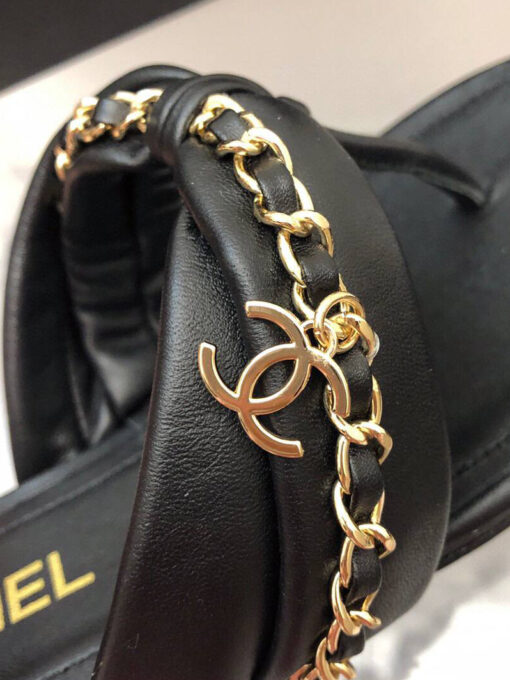 Шлепанцы женские Chanel кожаные G32210 премиум черные - фото 1