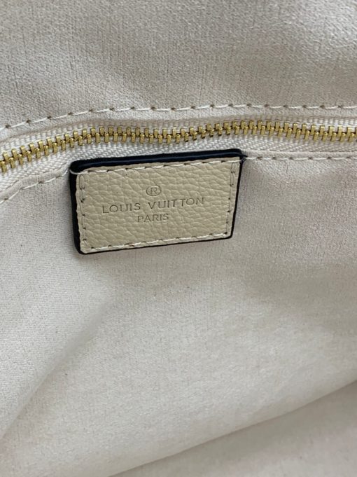 Женская сумка Louis Vuitton 30/23 см бежевая - фото 8