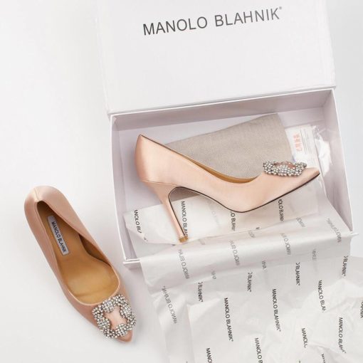 Атласные женские туфли Manolo Blahnik Hangisi 9.5 см каблук пудра - фото 2