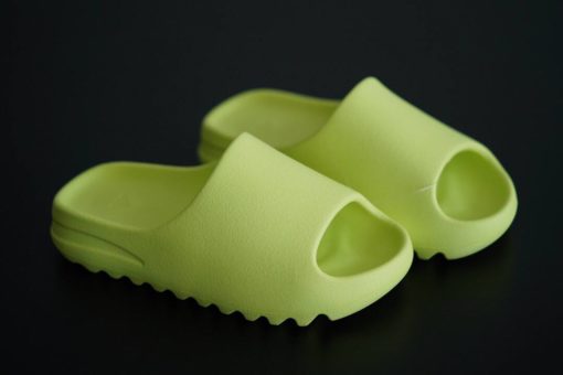 Шлёпанцы Adidas Yeezy Slide GX6138 салатовые - фото 6
