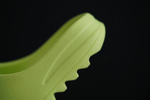 Шлёпанцы Adidas Yeezy Slide GX6138 салатовые - фото 3