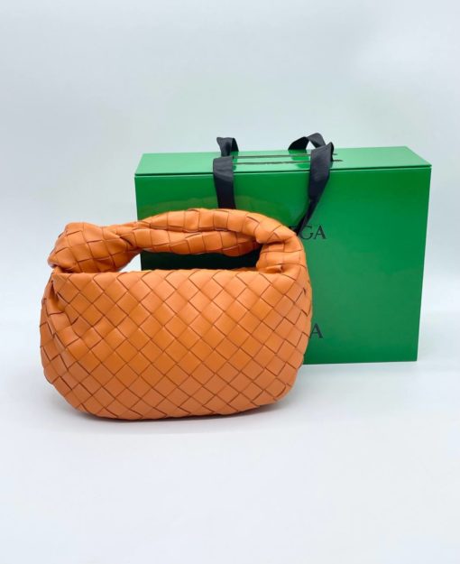 Женская кожаная сумка Bottega Veneta Mini Jodie 29/15 см оранжевая - фото 2