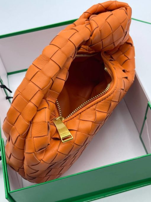 Женская кожаная сумка Bottega Veneta Mini Jodie 29/15 см оранжевая - фото 6