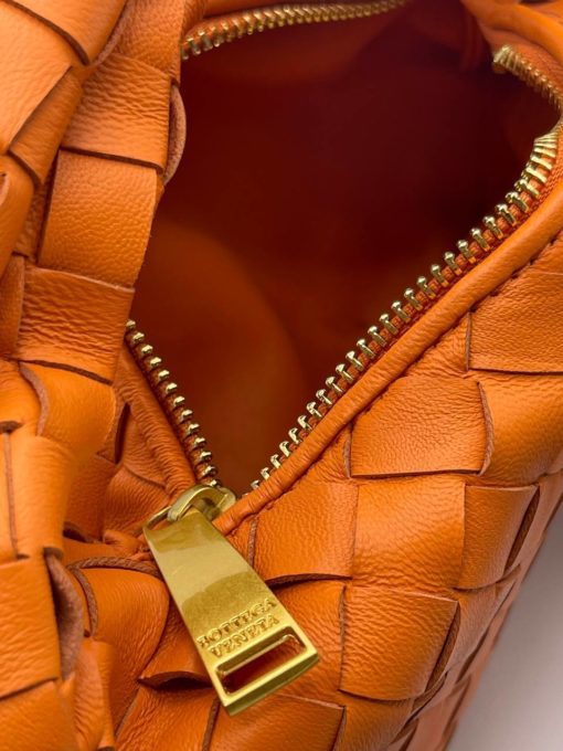 Женская кожаная сумка Bottega Veneta Mini Jodie 29/15 см оранжевая - фото 7