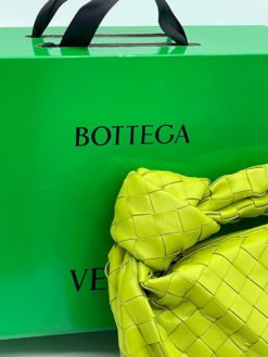 Женская кожаная сумка Bottega Veneta Mini Jodie 29/15 см Grn-Yel