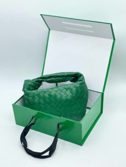 Женская кожаная сумка Bottega Veneta Mini Jodie 29/15 см зелёная