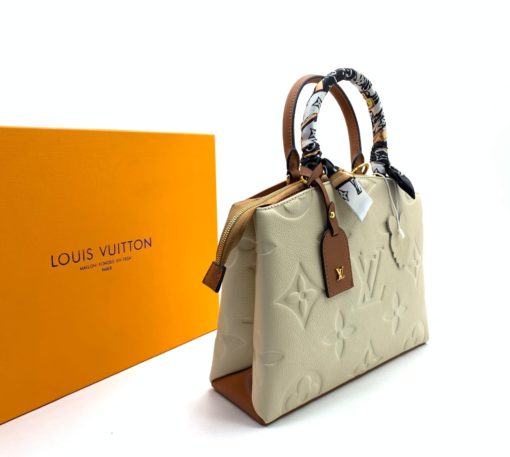 Женская сумка Louis Vuitton 30/23 см бежевая - фото 2