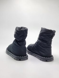 Ботинки женские Prada дутики черные A96168