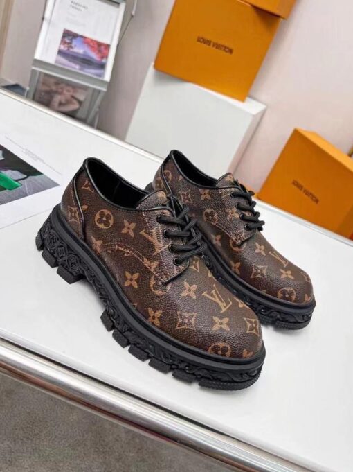 Туфли-дерби женские Louis Vuitton из канвы коричневые - фото 1