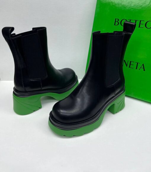 Ботинки женские Bottega Veneta черные A97784 - фото 3