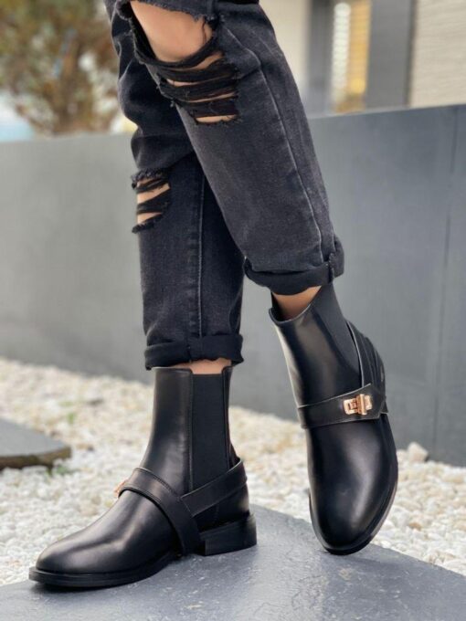 Ботинки осенние женские Givenchy черные A98398 - фото 1