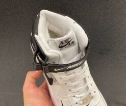 Кроссовки Nike Air Force 1 Mid ’07 LV8 White зимние с мехом
