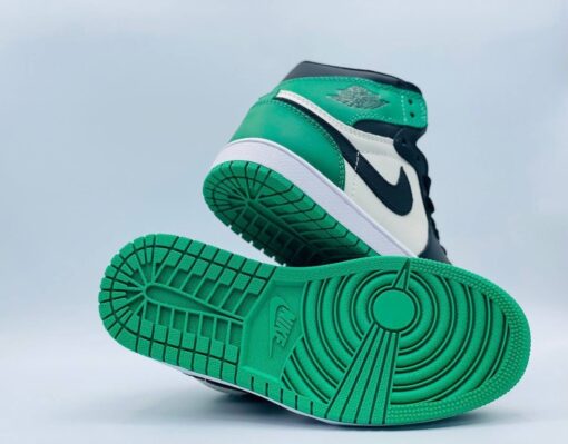 Кроссовки Nike Air Jordan 1 High A100714 зимние с мехом - фото 2