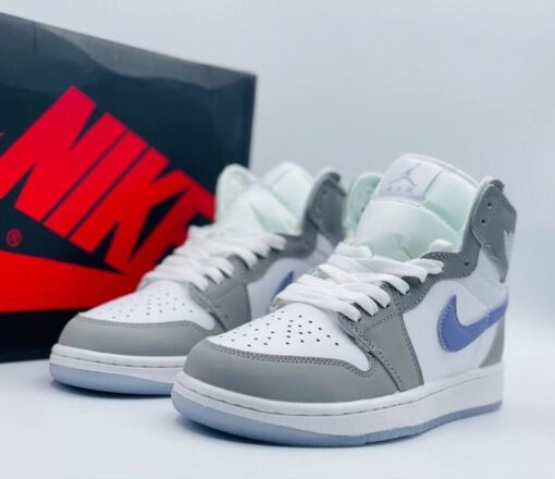 Кроссовки Nike Air Jordan 1 High A100946 зимние с мехом - фото 1