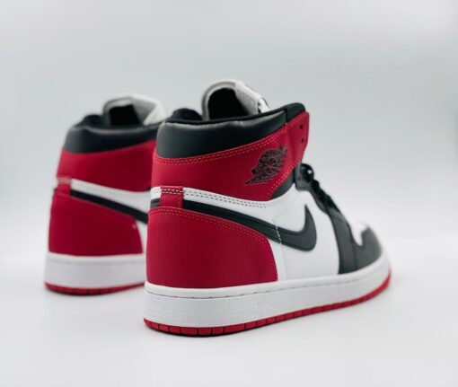 Кроссовки Nike Air Jordan 1 High A100295 зимние с мехом - фото 4