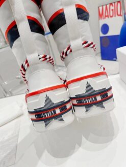 Ботинки женские зимние Christian Dior Alps High дутики луноходы белые