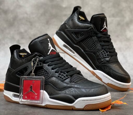 Кроссовки Nike Air Jordan 4 Retro Black зимние на флисе - фото 1
