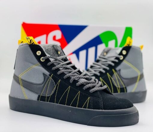 Кроссовки Nike SB Zoom Blazer Mid L.Grey-Black - фото 1
