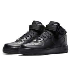 Кроссовки Nike Air Force 1 Mid A101038 All Black зимние с мехом