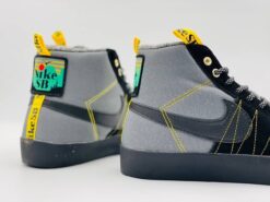 Кроссовки Nike SB Zoom Blazer Mid L.Grey-Black