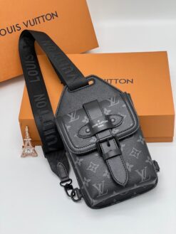 Мужская сумка-кобура Louis Vuitton A104170 из канвы серая 16:14 см - фото 4