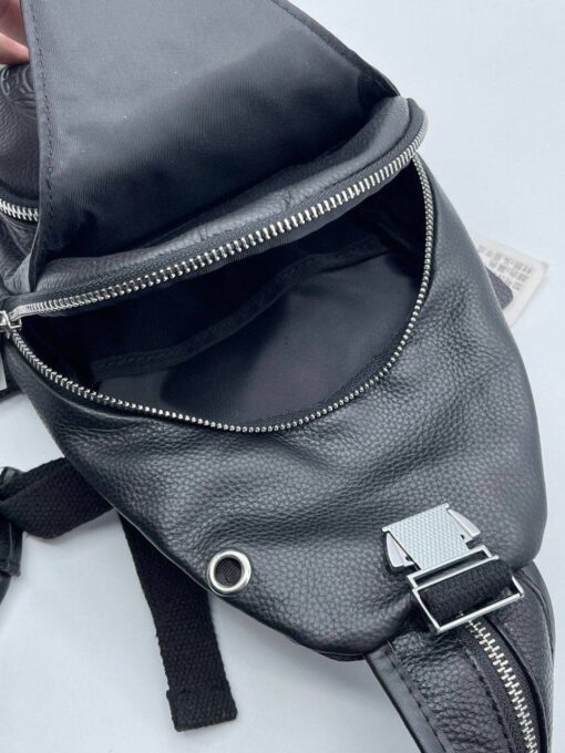 Рюкзак Versace A103890 кожаный 33:18:9 см чёрный - фото 4