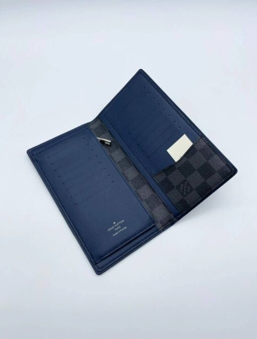 Бумажник Louis Vuitton Brazza A104062 серый / внутри синий 19:10 см - фото 3