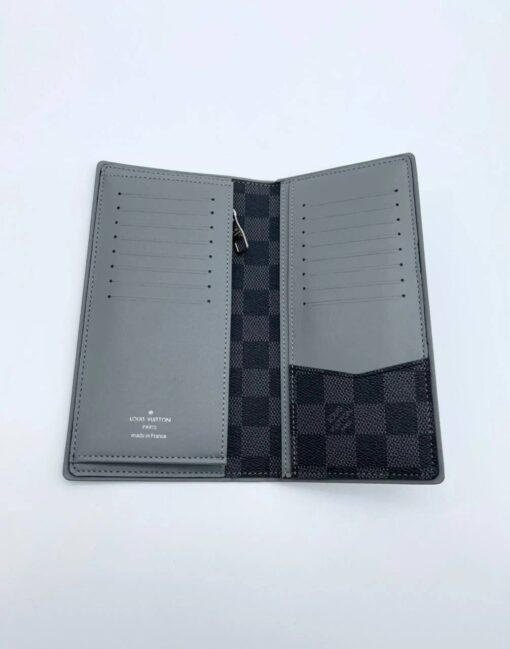 Бумажник Louis Vuitton Brazza A104078 серый / внутри серый 19:10 см - фото 4