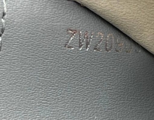 Бумажник Louis Vuitton Brazza A104078 серый / внутри серый 19:10 см - фото 6
