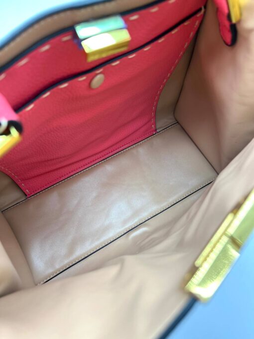 Женская сумка Fendi A107247 коралловая 32x28 см - фото 9