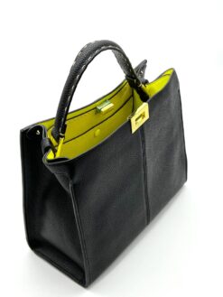 Женская сумка Fendi A107257 чёрная 32×28 см