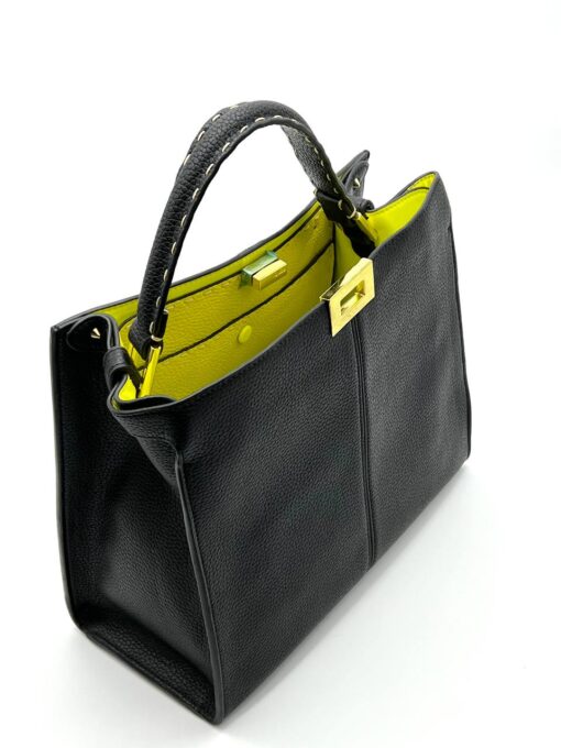 Женская сумка Fendi A107257 чёрная 32x28 см - фото 2