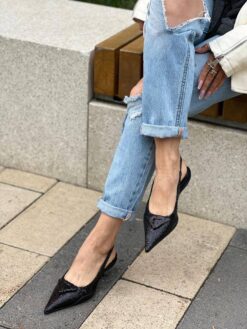 Туфли-лодочки Prada Soft Padded Leather Slingback Pumps Sequins