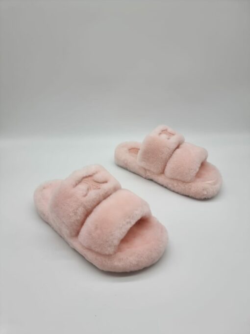 Шлёпанцы меховые женские Celine Fur A110059 розовые - фото 1