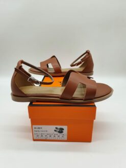 Босоножки женские Hermes Chypre Sandals A110041 кожаные коричневые