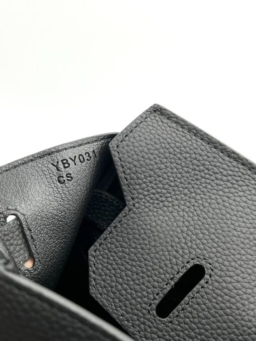 Женская сумка Hermes Birkin 35x26 см A109425 чёрная фурнитура золото - фото 6