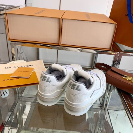 Кроссовки Louis Vuitton Trainer Premium A110673 White - фото 4