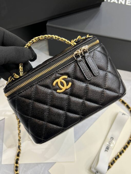 Косметичка Chanel Vanity Case из кожи Caviar 16/10/7 премиум-люкс чёрная - фото 1