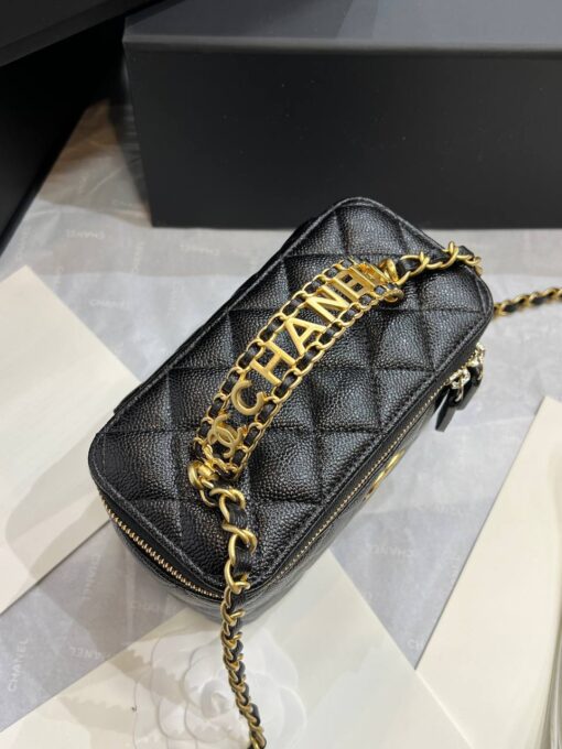 Косметичка Chanel Vanity Case из кожи Caviar 16/10/7 премиум-люкс чёрная - фото 5