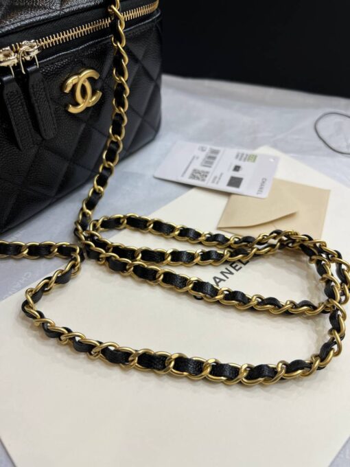Косметичка Chanel Vanity Case из кожи Caviar 16/10/7 премиум-люкс чёрная - фото 6