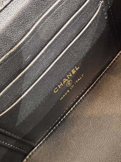 Косметичка Chanel Vanity Case из кожи Caviar 16/10/7 премиум-люкс чёрная - фото 10