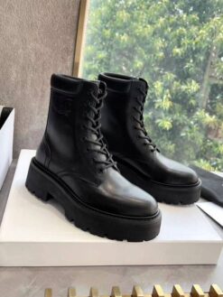 Ботинки Celine Lace-Up Boot With Triomphe Bulky In Calfskin 347183657C Black