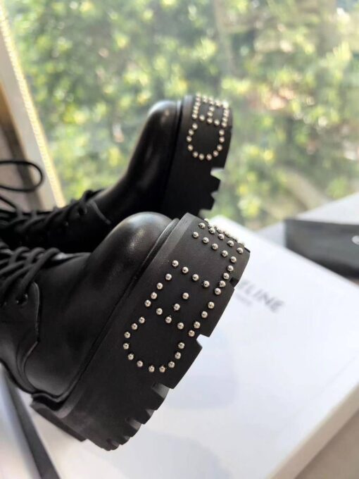 Ботинки Celine Lace-Up Boot With Triomphe And Studded Outsole Bulky In Shiny Bullskin 346293579C Black - фото 9