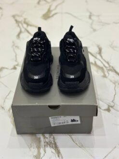 Кроссовки Balenciaga Triple S A112804 чёрные